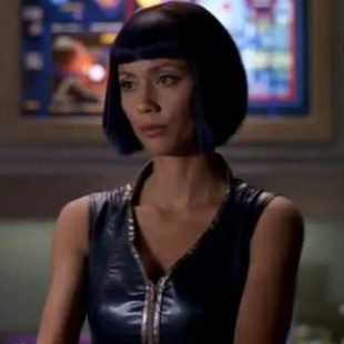 Andromeda: S02E12: Ouroborus