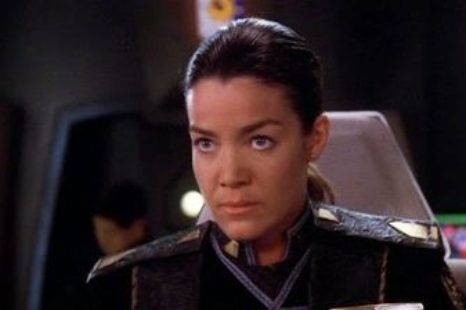 Babylon 5: S04E19: Between the Darkness and the Light