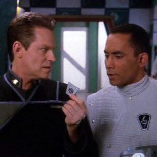 Babylon 5: S05E20: Objects in Motion