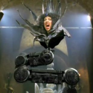 LEXX: S03E11: Girltown