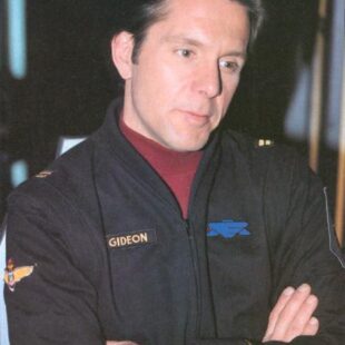 Crusade: People: Captain Matthew Gideon