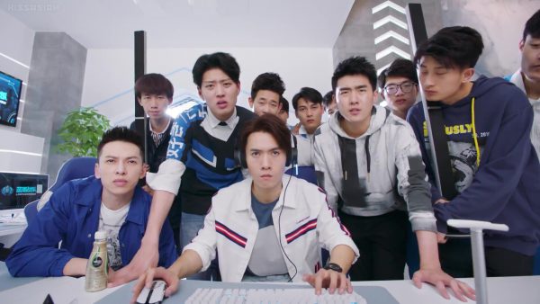 David Zhou on X: The live action adaptation of King's Avatar is airing on  Netflix and right now, and it's a neat fusion of esports team houses with  some classic wuxia school/clan