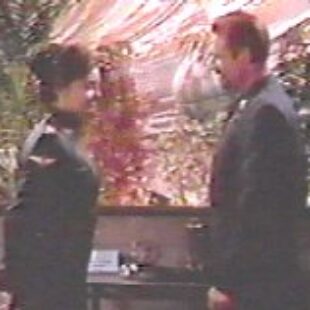 Babylon 5: S05E01: No Compromise