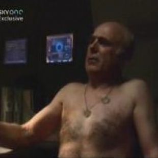 Battlestar Galactica: S01E03: Bastille Day