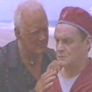 LEXX: S03E12: The Beach