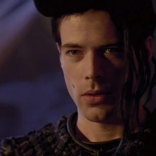 LEXX: S01E01: I Worship His Shadow