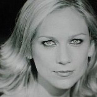 LEXX Interview:  Patricia Zentilli is interviewed by theFrey