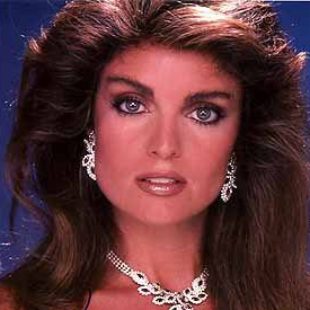 Babylon 5: Character Bios: Elizabeth Lockley