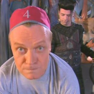 LEXX: S04E12: Bad Carrot